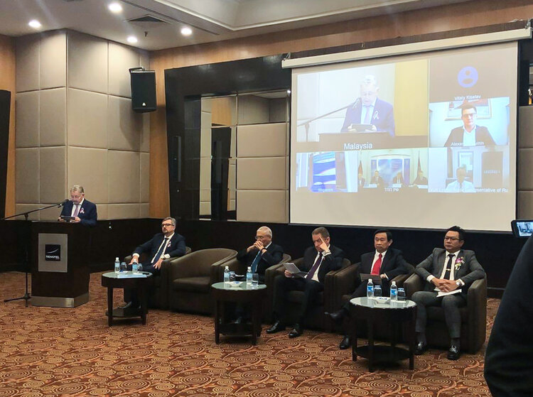 Тепловізор у два кліки. Купувати високотехнічну електроніку для росії через Туреччину та Казахстан стало просто, як ніколи Тепловізор у два кліки. Купувати високотехнічну електроніку для росії через Туреччину та Казахстан стало просто, як ніколи