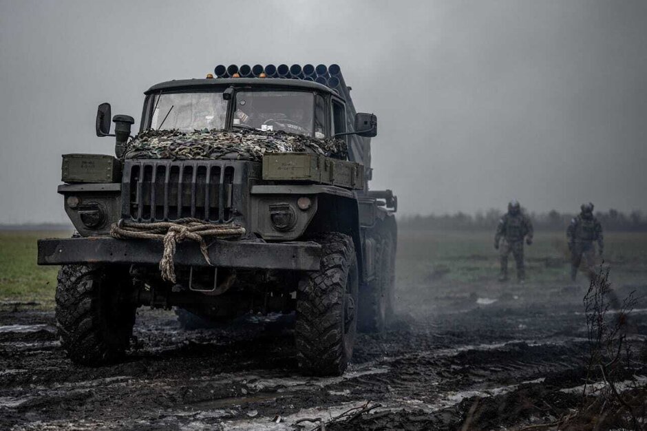 730 днів. Вісім аналітичних есеїв про українську війну з росією 730 днів. Вісім аналітичних есеїв про українську війну з росією