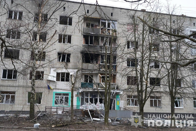 ОНОВЛЕНО: росіяни вночі атакували Україну 42 дронами та 5 керованими ракетами С-300 ОНОВЛЕНО: росіяни вночі атакували Україну 42 дронами та 5 керованими ракетами С-300