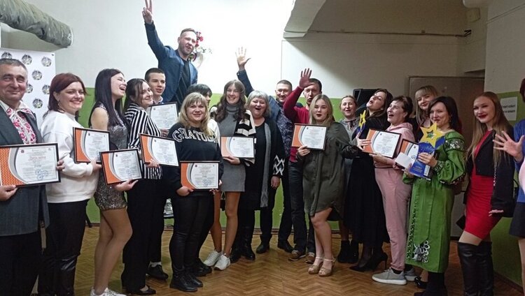 «Тримаємо людей». Як зберегла єдність окупована Чернігівська громада із Запоріжжя «Тримаємо людей». Як зберегла єдність окупована Чернігівська громада із Запоріжжя