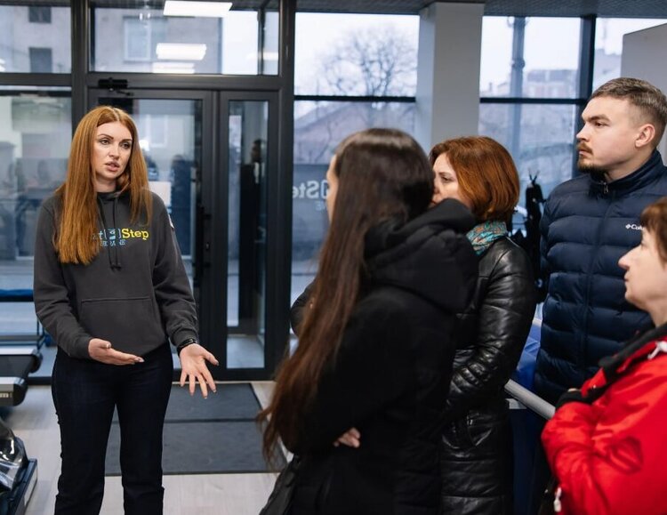 Життя після поранення: як фонд NextStep Ukraine ставить на ноги «важких» пацієнтів Життя після поранення: як фонд NextStep Ukraine ставить на ноги «важких» пацієнтів
