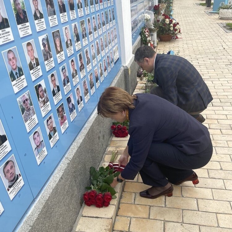 До Києва прибула очільниця МЗС Латвії Байба Браже – МЗС країни До Києва прибула очільниця МЗС Латвії Байба Браже – МЗС країни
