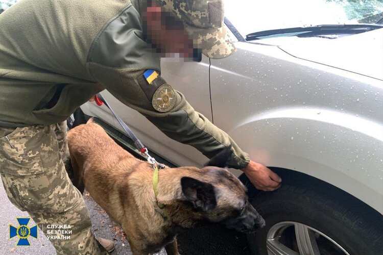 В урядовому кварталі Києва проводять контррозвідку В урядовому кварталі Києва проводять контррозвідку