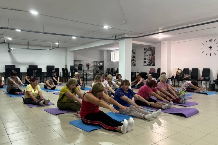 Незламне Запоріжжя. Поруч з лінією фронту втілюють соціальні ініціативи Незламне Запоріжжя. Поруч з лінією фронту втілюють соціальні ініціативи