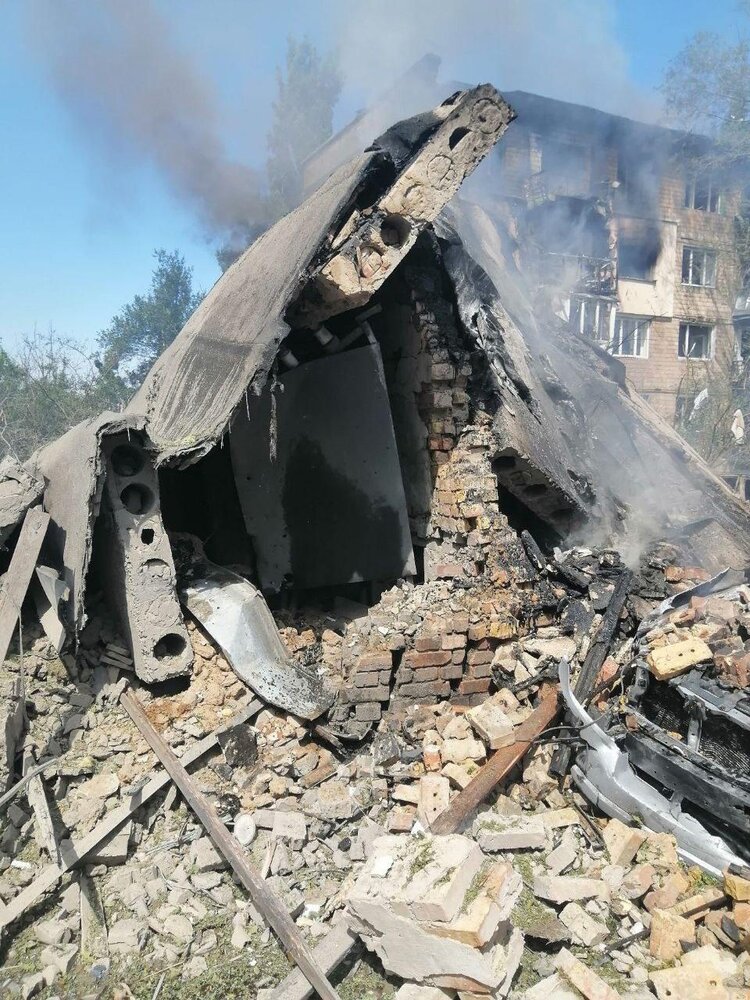 Ворог удень ракетами обстріляв Київ, Дніпропетровщину та Донеччину: є загиблі (ОНОВЛЕНО) Ворог удень ракетами обстріляв Київ, Дніпропетровщину та Донеччину: є загиблі (ОНОВЛЕНО)