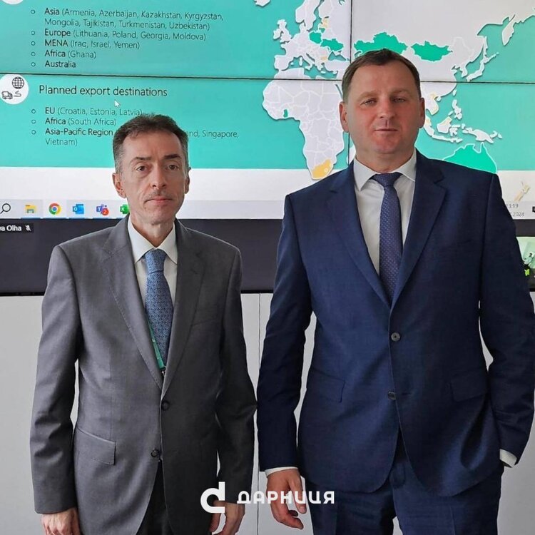 Генеральний директор «Дарниці» провів двосторонню зустріч із Тимчасовим Повіреним у справах Республіки Ірак Генеральний директор «Дарниці» провів двосторонню зустріч із Тимчасовим Повіреним у справах Республіки Ірак