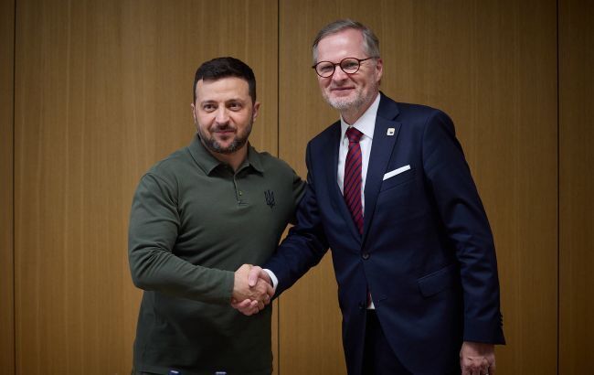 Україна підписала безпекову угоду зі Словенією та Чехією Україна підписала безпекову угоду зі Словенією та Чехією