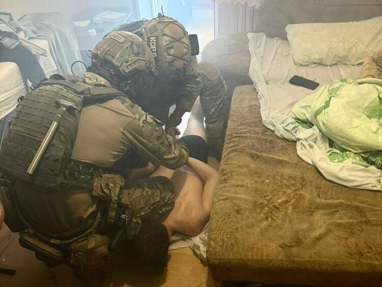 У Дніпрі затримали підозрюваного у вбивстві Ірини Фаріон (ОНОВЛЕНО) У Дніпрі затримали підозрюваного у вбивстві Ірини Фаріон (ОНОВЛЕНО)