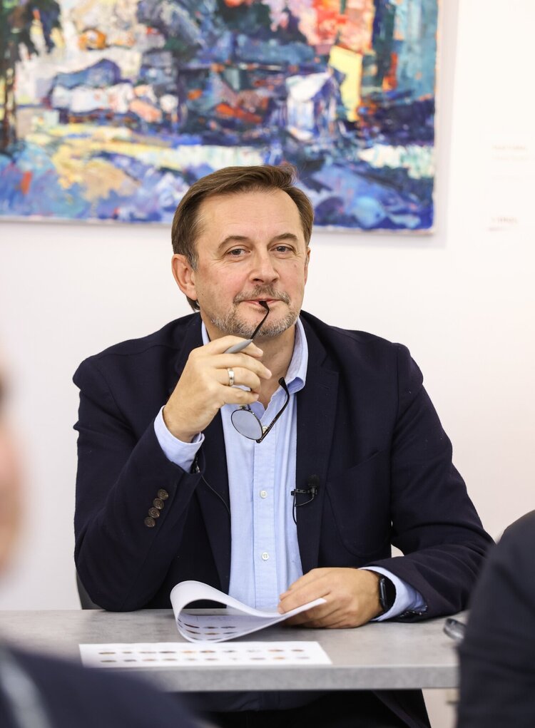 Олександр Саврук Олександр Саврук