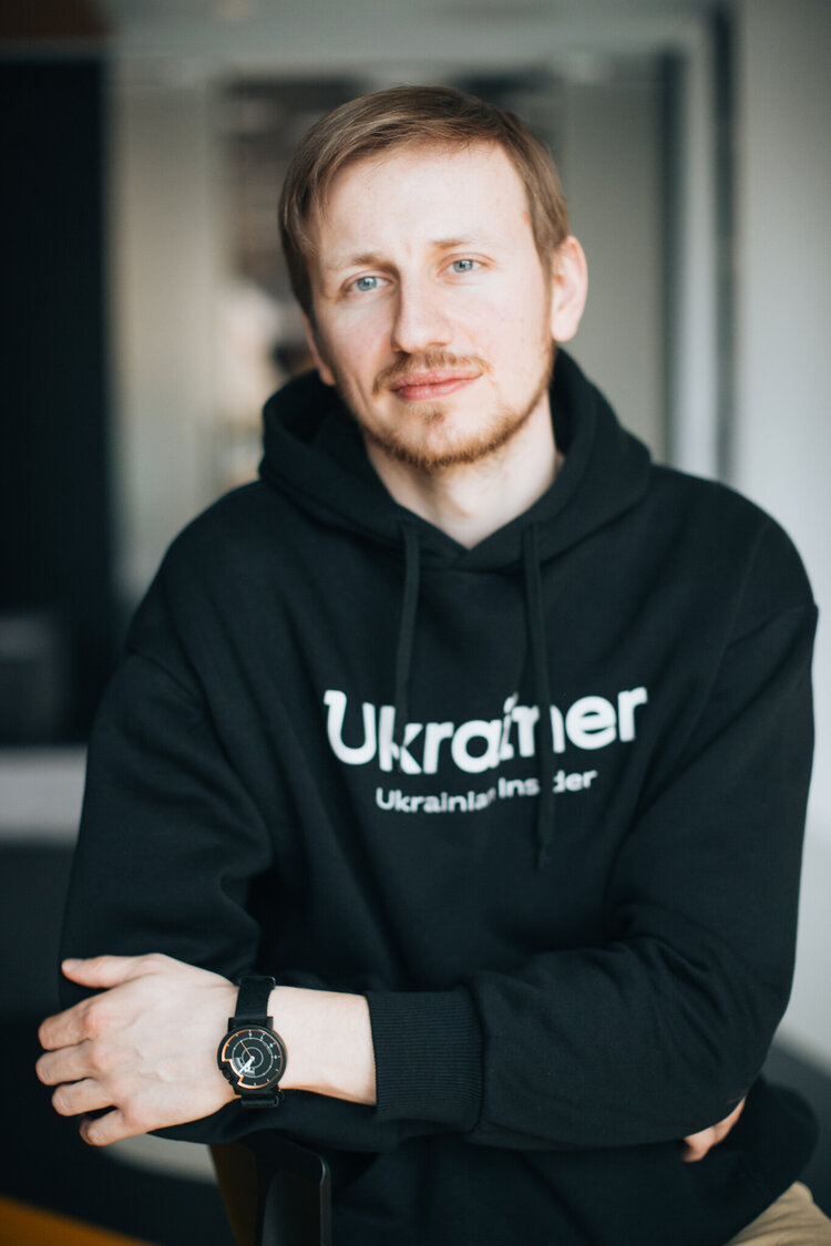 Богдан Логвиненко Богдан Логвиненко