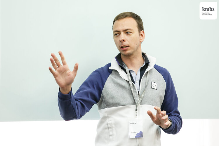 Микита Бутенко Микита Бутенко