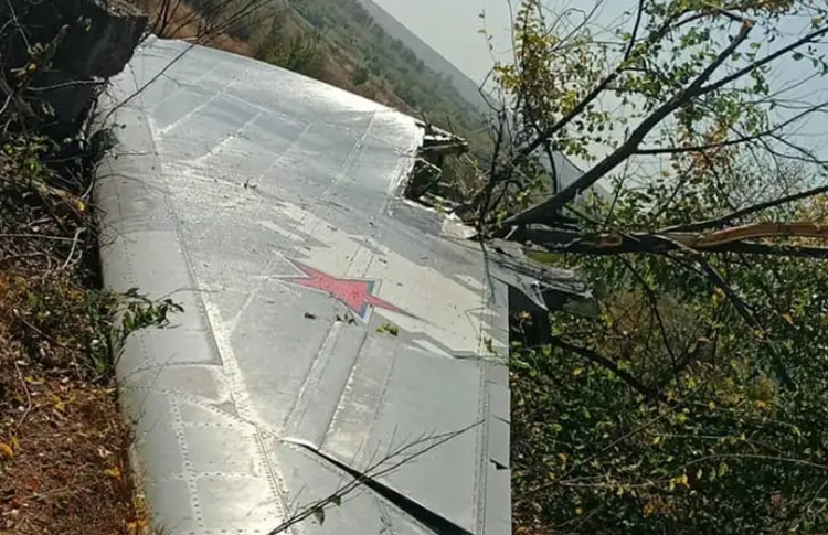 На Донеччині збили російський військовий літак (ОНОВЛЕНО) На Донеччині збили російський військовий літак (ОНОВЛЕНО)