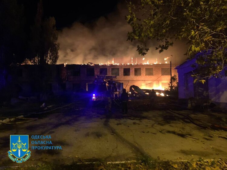 Нічна атака росіян: по Полтавщині вдарили балістичними ракетами (ОНОВЛЕНО) Нічна атака росіян: по Полтавщині вдарили балістичними ракетами (ОНОВЛЕНО)