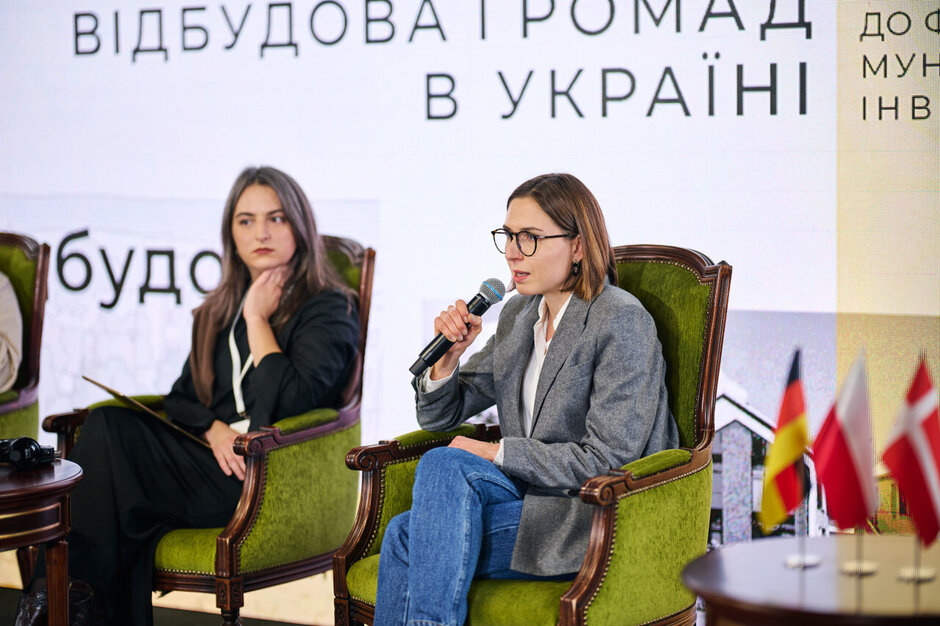 Не йдеться про школу як будівлю, йдеться про доступ до освітніх послуг – Анна Новосад, SavED Не йдеться про школу як будівлю, йдеться про доступ до освітніх послуг – Анна Новосад, SavED