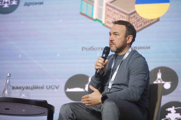 У Києві відбувається Mind Export Summit 2025. Про що говорять зі сцени та в кулуарах? У Києві відбувається Mind Export Summit 2025. Про що говорять зі сцени та в кулуарах?
