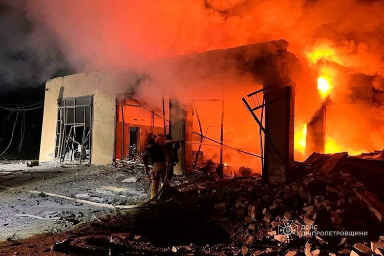 Вночі росіяни атакували Україну 267 дронами, ППО збила 138 Вночі росіяни атакували Україну 267 дронами, ППО збила 138