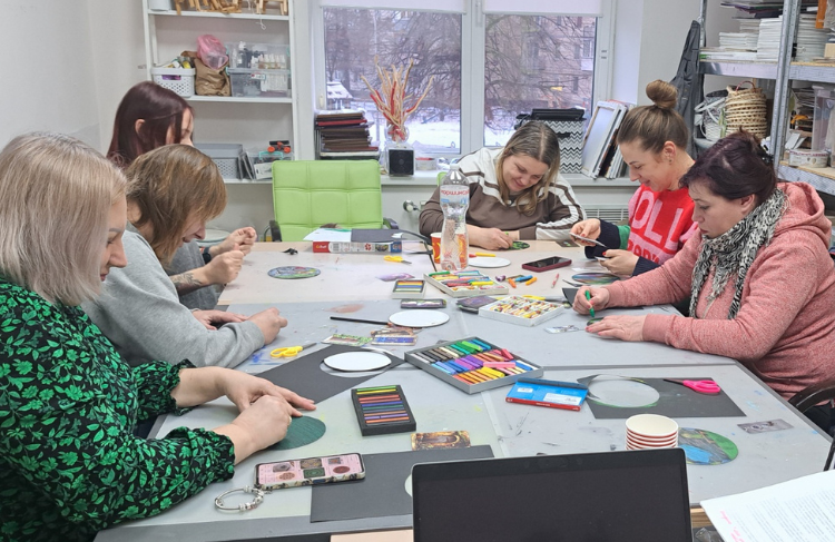 Благодійна ініціатива «Подаруй щасточку добра» від Фокстрот охопила вже 400 дітей Благодійна ініціатива «Подаруй щасточку добра» від Фокстрот охопила вже 400 дітей