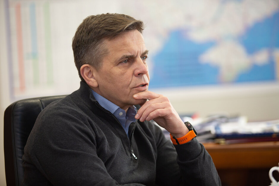 Голова Держагентства відновлення та розвитку інфраструктури: «Сьогодні всі компанії-підрядники, якщо перевірити їх кошторис, потрапляють у категорію «кримінальних»» Голова Держагентства відновлення та розвитку інфраструктури: «Сьогодні всі компанії-підрядники, якщо перевірити їх кошторис, потрапляють у категорію «кримінальних»»
