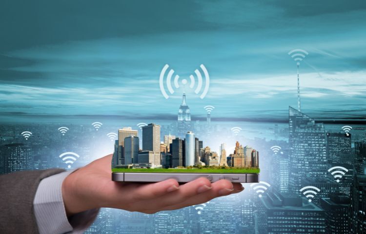 10 ключових трендів, що вплинуть на інфраструктуру та транспорт в 2025 році 10 ключових трендів, що вплинуть на інфраструктуру та транспорт в 2025 році