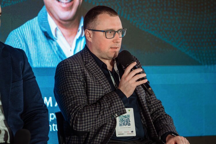 Війна і будівництво ВДЕ: як «зелені» технології та цифровізація визначають майбутнє енергетичного ринку Війна і будівництво ВДЕ: як «зелені» технології та цифровізація визначають майбутнє енергетичного ринку