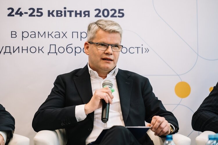 Ідентичність як рушійна сила розвитку громад: бути готовим переосмислити свою сутність Ідентичність як рушійна сила розвитку громад: бути готовим переосмислити свою сутність