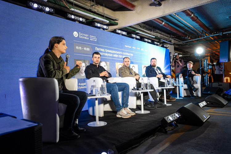 Марія Берлінська: «Експорт зброї – це можливість допомогти Європі прокинутися від антидепресантів Брюсселя» Марія Берлінська: «Експорт зброї – це можливість допомогти Європі прокинутися від антидепресантів Брюсселя»