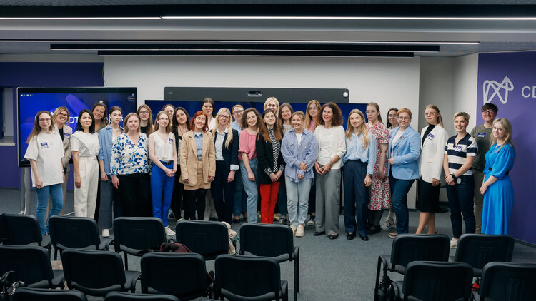 Очільниця CDTO Campus: «Цифрові лідери у держсекторі – це про стратегічне мислення, бачення та здатність досягати поставлених цілей» Очільниця CDTO Campus: «Цифрові лідери у держсекторі – це про стратегічне мислення, бачення та здатність досягати поставлених цілей»