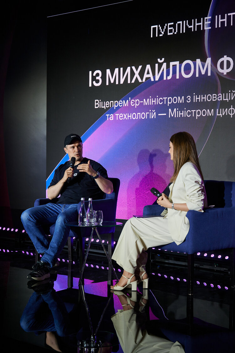 Tech360 у Києві: Україна запускає свій ChatGPT, готує прорив в ІТ-освіті та залучає ветеранів до технологічного сектору Tech360 у Києві: Україна запускає свій ChatGPT, готує прорив в ІТ-освіті та залучає ветеранів до технологічного сектору
