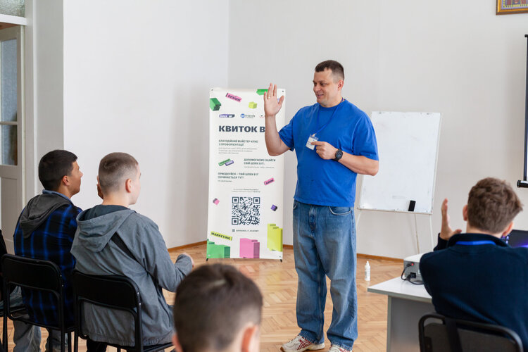 Favbet Foundation and Andrii Matiukha create educational opportunities in IT for teenagers from vulnerable groups Favbet Foundation and Andrii Matiukha create educational opportunities in IT for teenagers from vulnerable groups
