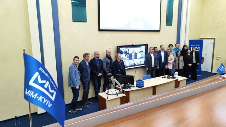 Інвестиції в навчання. Як бізнес підтримує освітні проєкти Інвестиції в навчання. Як бізнес підтримує освітні проєкти