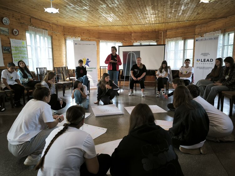 Молодіжний табір у Ясіні об’єднав підлітків з громад різних регіонів Молодіжний табір у Ясіні об’єднав підлітків з громад різних регіонів