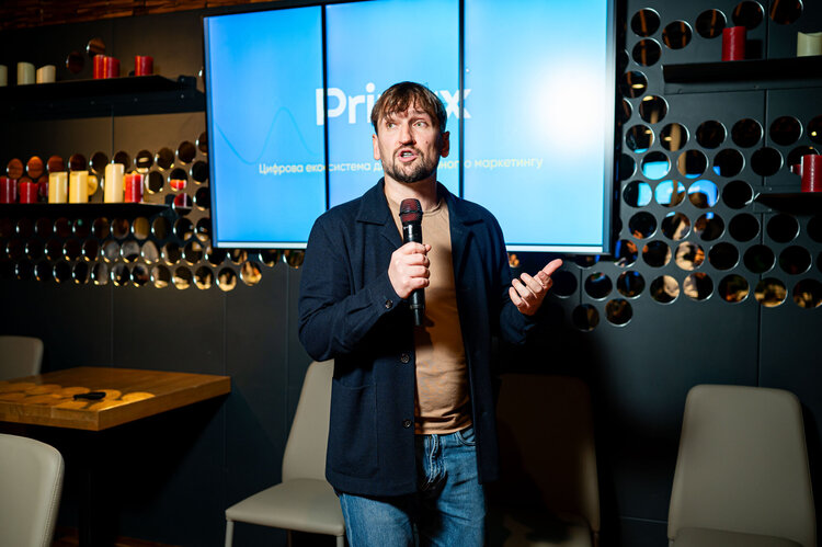 У Києві відбувся бізнес-бранч «Бізнес. Інвестиції. Лідерство. Майбутнє України» У Києві відбувся бізнес-бранч «Бізнес. Інвестиції. Лідерство. Майбутнє України»