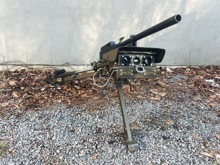 Від провального прототипу до першого у світі робота-вбивці російської бронетехніки: як DevDroid завдяки НРК змінює майбутнє поле бою Від провального прототипу до першого у світі робота-вбивці російської бронетехніки: як DevDroid завдяки НРК змінює майбутнє поле бою