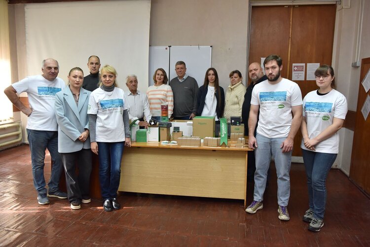 Schneider Electric підтримує університети України сучасними цифровими інструментами для енергетики Schneider Electric підтримує університети України сучасними цифровими інструментами для енергетики