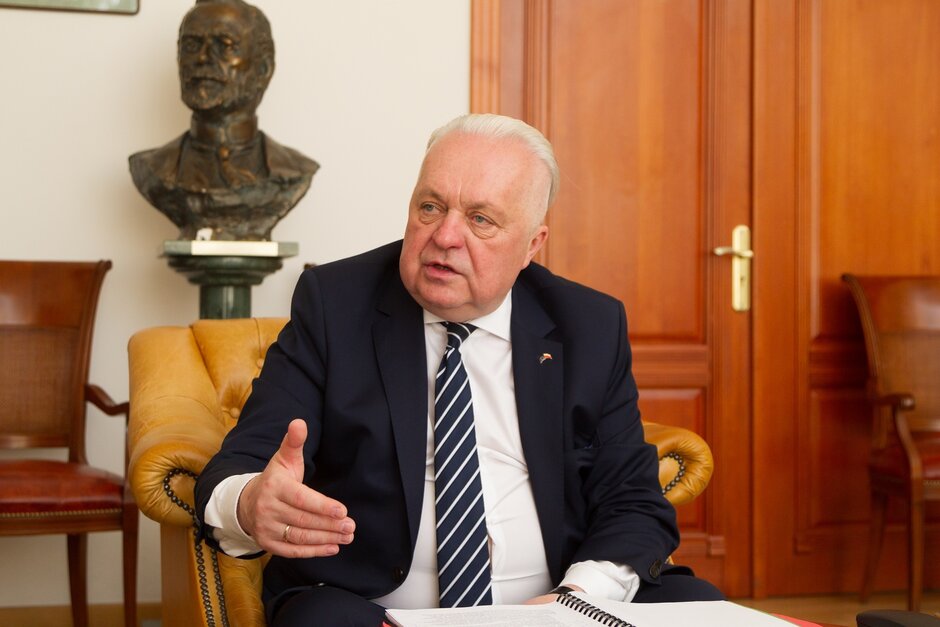 Держсекретар Міністерства сільського господарства Польщі: «Імпорт продукції з України – це серйозний виклик для нашого сільського господарства та переробної промисловості» Держсекретар Міністерства сільського господарства Польщі: «Імпорт продукції з України – це серйозний виклик для нашого сільського господарства та переробної промисловості»
