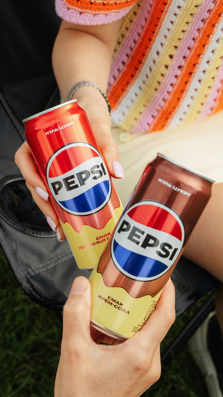 Pepsi запускає в Україні два нові смаки без цукру: Крем-сода та Полуниця & Вершки Pepsi запускає в Україні два нові смаки без цукру: Крем-сода та Полуниця & Вершки