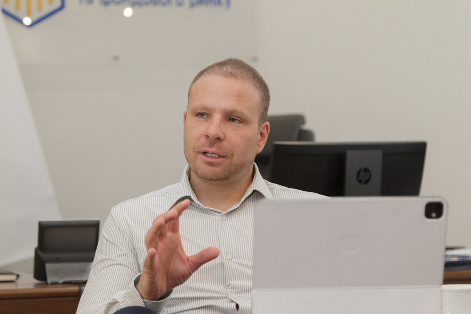 Голова НКЦПФР: «До війни на вітчизняному ринку капіталів було понад 120 млрд грн іноземних коштів, а зараз лишилося близько 18 млрд грн» Голова НКЦПФР: «До війни на вітчизняному ринку капіталів було понад 120 млрд грн іноземних коштів, а зараз лишилося близько 18 млрд грн»