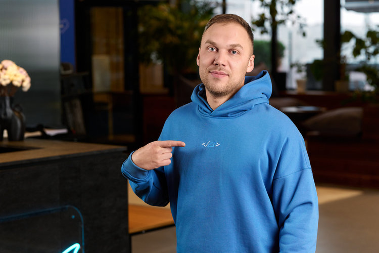 Автономія замість черги на погодження: Антон Асеєв, CEO Sharkscode, про масштабування технологічної компанії Автономія замість черги на погодження: Антон Асеєв, CEO Sharkscode, про масштабування технологічної компанії
