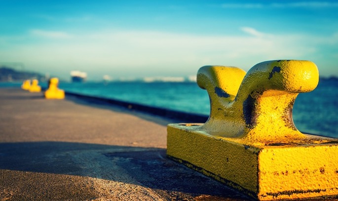 Фото: pixabay.com У Бердянський морпорт завітала поліція з постановою суду
