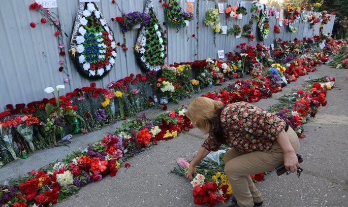 В Одесі попри провокації проходять акції вшанування загиблих В Одесі попри провокації проходять акції вшанування загиблих