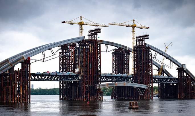 Міст спотикання: чим загрожує Києву незавершене будівництво Подільсько-Воскресенського мосту