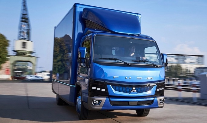 Електровантажівка eCanter Електровантажівки від Daimler вже цього року з’являться на дорогах Німеччини