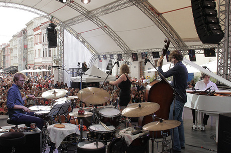 ³ Alfa Jazz.  2.   