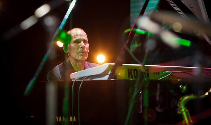 Один із засновників Yellowjackets Рассел Ферранте під час виступу на Alfa Jazz Fest Yellowjackets: «Ми граємо на Alfa Jazz Fest, тому що він один із небагатьох, де панує саме джаз, а не музика взагалі»