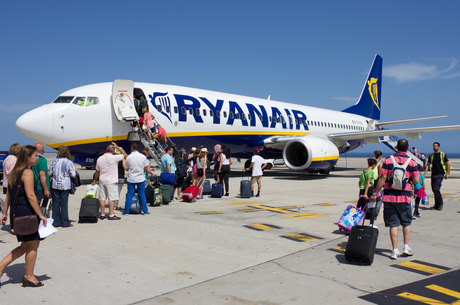  :   Ryanair  ?