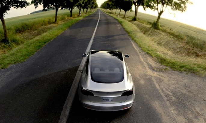 фото https://www.tesla.com/model3 Частка електромобілів у світі зросте до 65% – ринкові аналітики