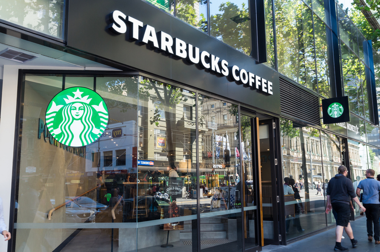 Starbucks стане одноосібним власником East China, яка керує закладами компанії в Китаї Starbucks стане одноосібним власником East China, яка керує закладами компанії в Китаї
