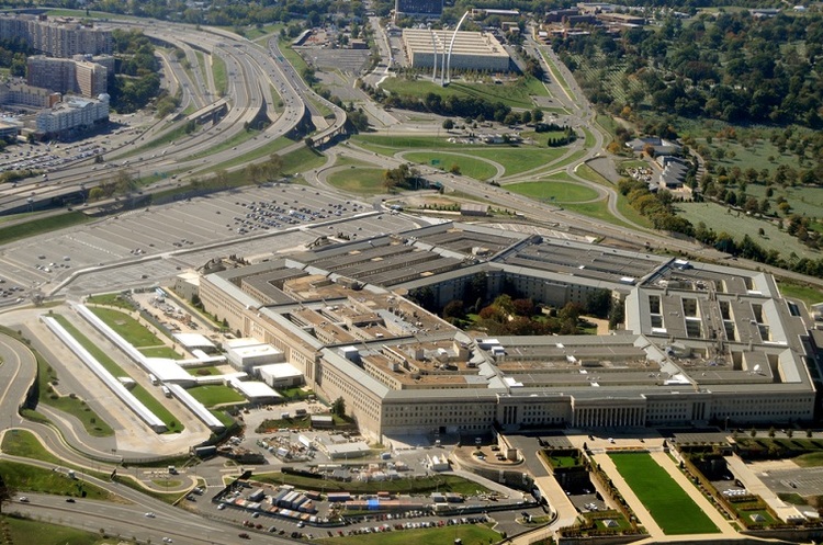 фото Shutterstock У США розробили план надання Україні летальної зброї
