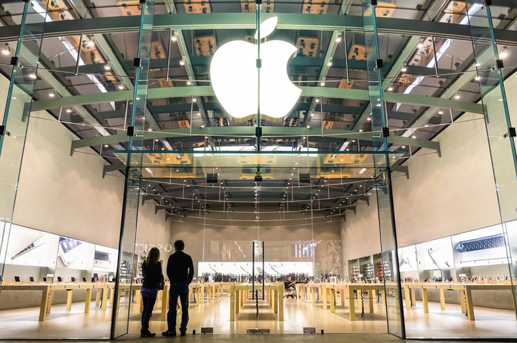 Квартальний прибуток Apple зріс на 12% Квартальний прибуток Apple зріс на 12%