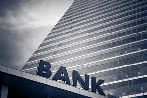 Монополія зміцнюється, ч. 2: топ-10 банків за темпами кредитування у першому півріччі